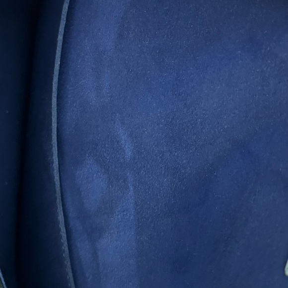 Louis Vuitton buci black bag like new. Used a few times - Picture 13 of 14